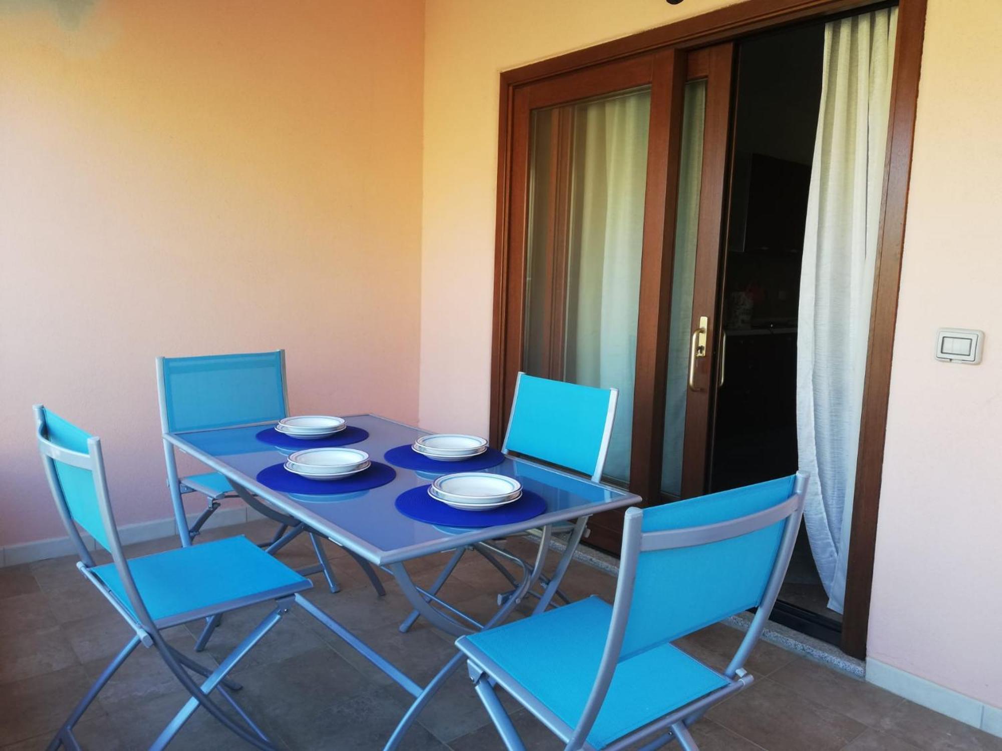 Secret Garden Apartment Будони Екстериор снимка